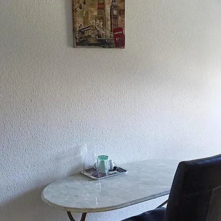 Jolie Chambre Dans Un Séjour chez l'habitant *